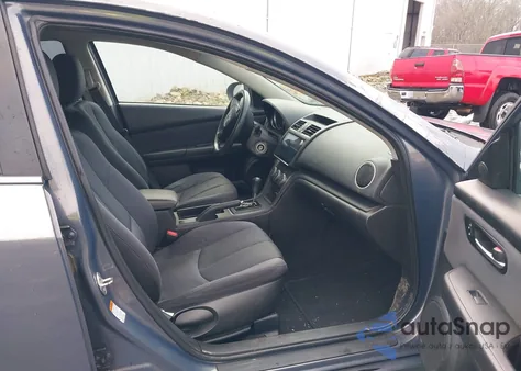 2011 Mazda Mazda6 I Sport z USA, uszkodzony, nr VIN 1YVHZ8BH8B5M18767